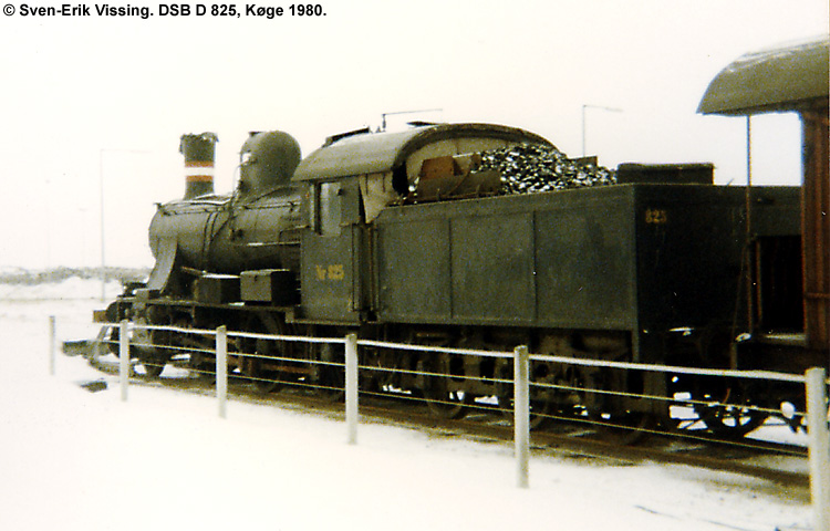 DSB D825