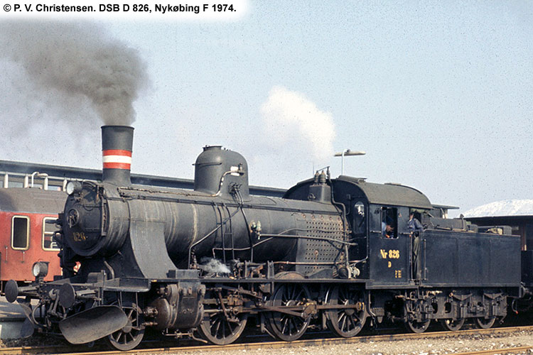 DSB D826