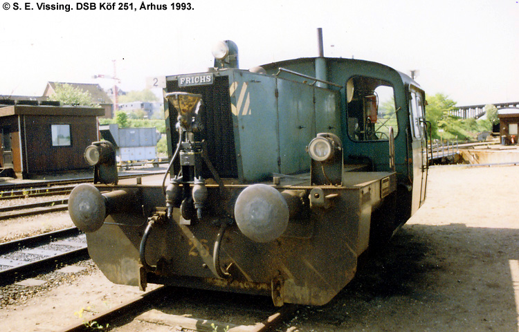 DSB Traktor 251 DSB Traktor 251