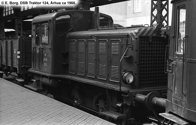DSB Traktor 124 DSB Traktor 124