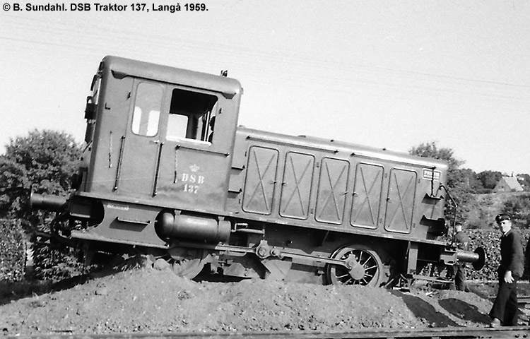 DSB Traktor 137 DSB Traktor 137