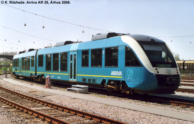 ARRIVA AR 1025