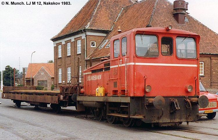 LJ M 12 LJ M 12
