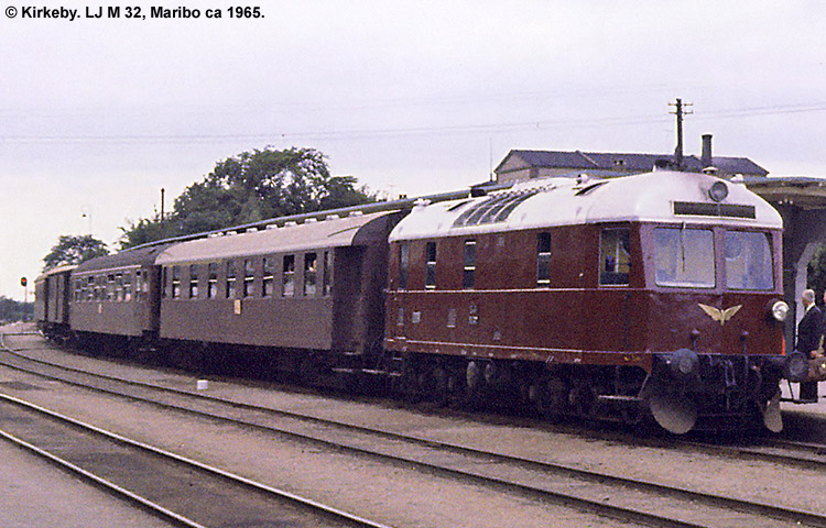 LJ M 32 LJ M 32