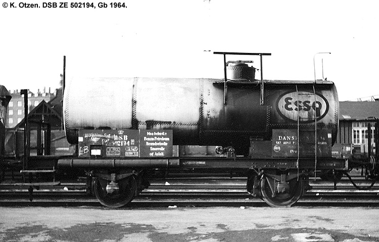 Dansk Esso A/S - DSB ZE 502194