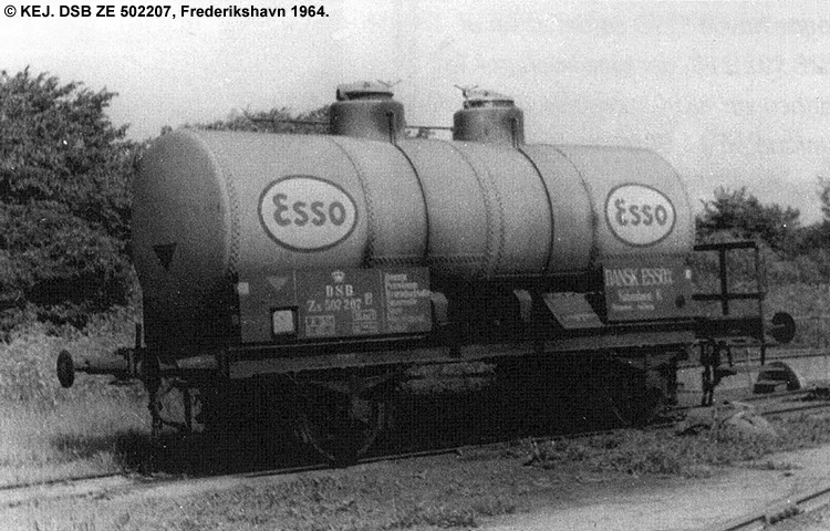 Dansk Esso A/S - DSB ZE 502207