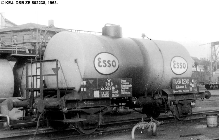 Dansk Esso A/S - DSB ZE 502238