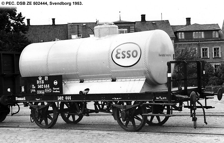 Dansk Esso A/S - DSB ZE 502444