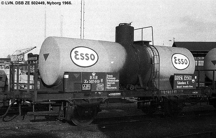 Dansk Esso A/S - DSB ZE 502449