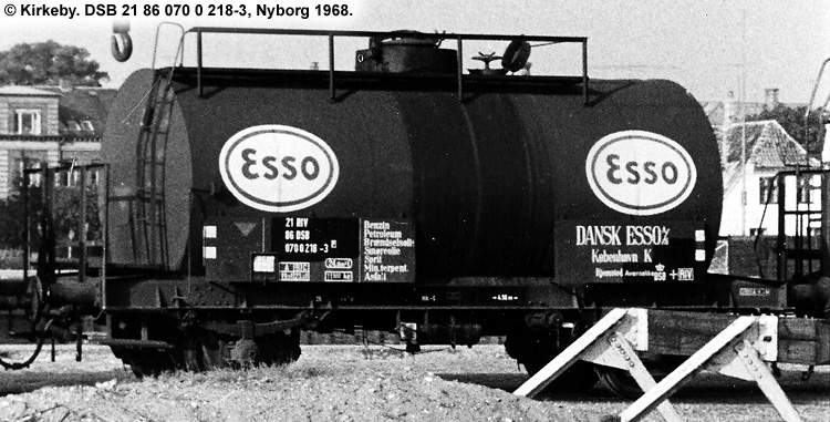 Dansk Esso A/S - DSB 20 86 070 0 218-4