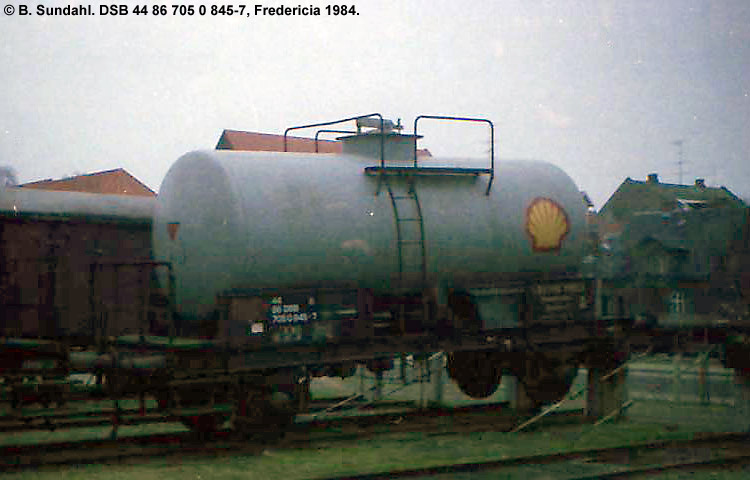 Dansk Shell A/S - DSB 44 86 705 0 845-7 Dansk Shell A/S - DSB 44 86 705 0 845-7