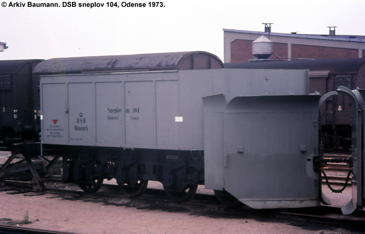 DSB Specialvogn 104<br>Sneplov