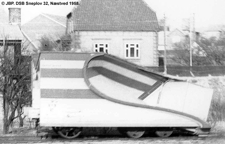 DSB Specialvogn 32<br>Sneplov DSB Specialvogn 32<br>Sneplov