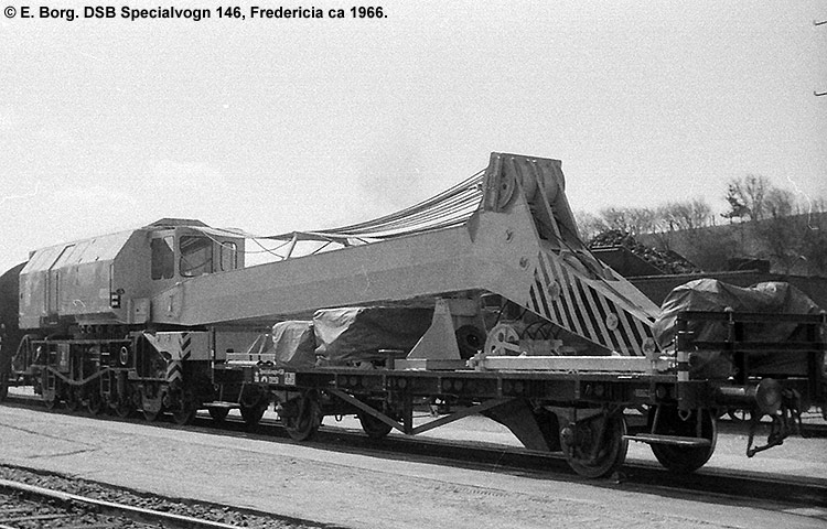 DSB Specialvogn 146<br>Kørekran DSB Specialvogn 146<br>Kørekran