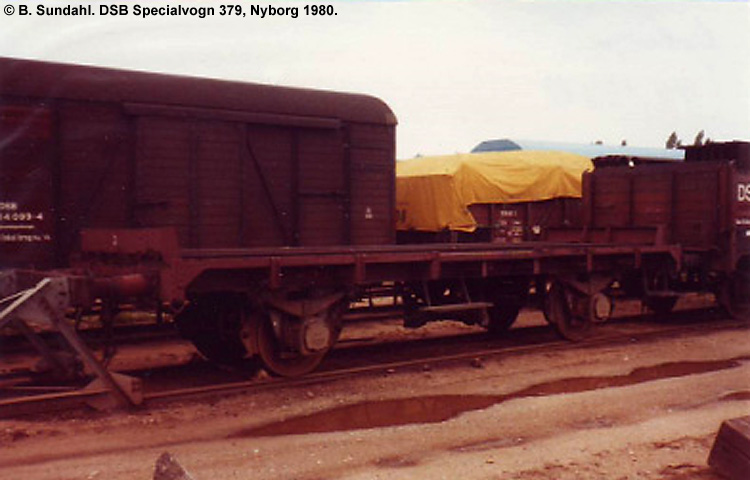 DSB Specialvogn 379<br>Transportvogn for hjulsæt DSB Specialvogn 379<br>Transportvogn for hjulsæt