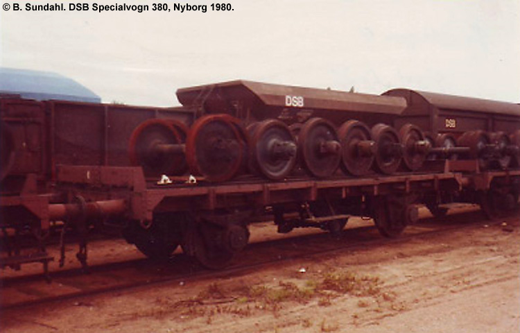 DSB Specialvogn 380<br>Transportvogn for hjulsæt