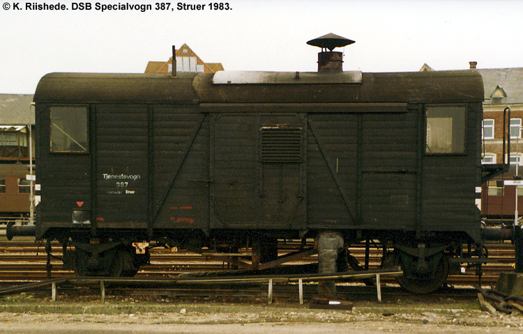 DSB Specialvogn 387<br>Togforvarmningsvogn DSB Specialvogn 387<br>Togforvarmningsvogn