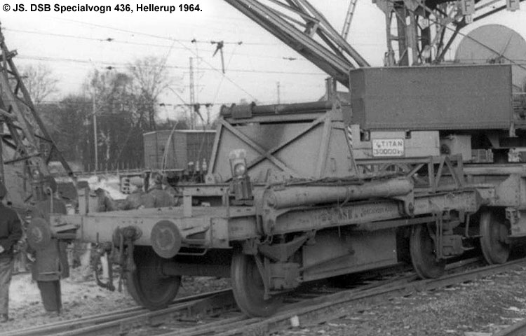 DSB Specialvogn 436<br>Løbevogn for kørekran 143 DSB Specialvogn 436<br>Løbevogn for kørekran 143