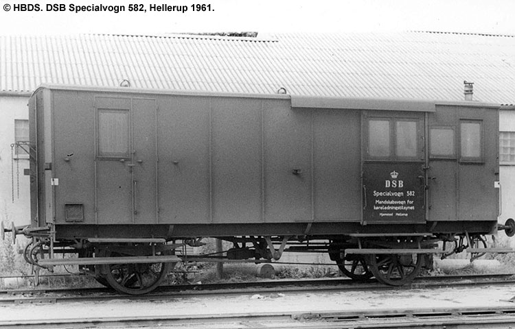 DSB Specialvogn 582<br>Mandskabsvogn for Køreledningstilsynet. DSB Specialvogn 582<br>Mandskabsvogn for Køreledningstilsynet.