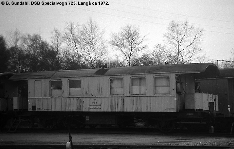 DSB Specialvogn 723<br>Værkstedsvogn for Svellestoppemaskine DSB Specialvogn 723<br>Værkstedsvogn for Svellestoppemaskine