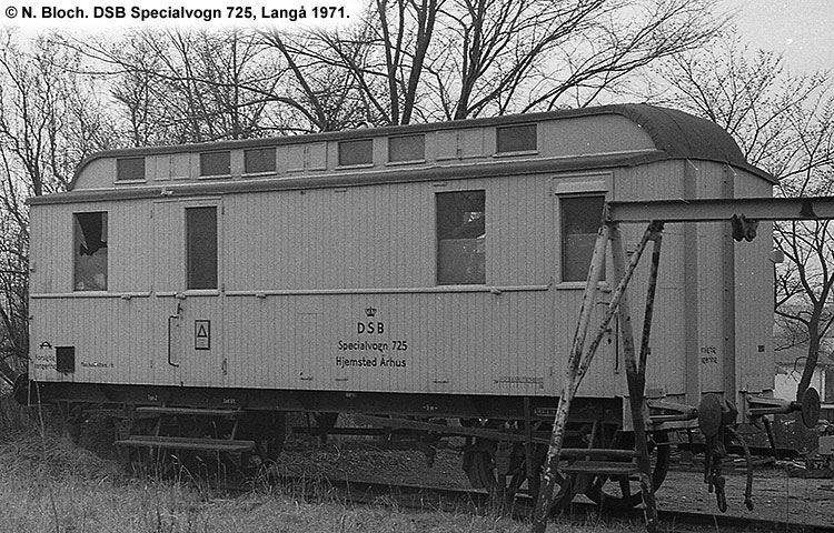 DSB Specialvogn 725<br>Værkstedsvogn for Svellestoppemaskine DSB Specialvogn 725<br>Værkstedsvogn for Svellestoppemaskine