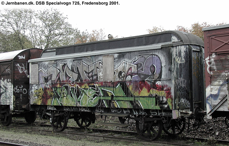 DSB Specialvogn 725<br>Værkstedsvogn for Svellestoppemaskine DSB Specialvogn 725<br>Værkstedsvogn for Svellestoppemaskine