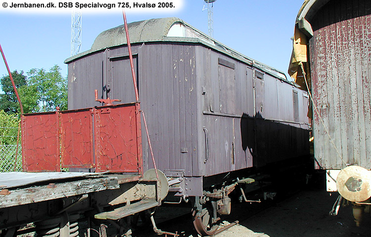 DSB Specialvogn 725<br>Værkstedsvogn for Svellestoppemaskine DSB Specialvogn 725<br>Værkstedsvogn for Svellestoppemaskine
