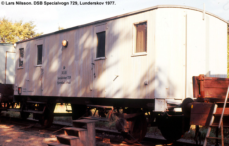 DSB Specialvogn 729<br>Værkstedsvogn for Svellestoppemaskine