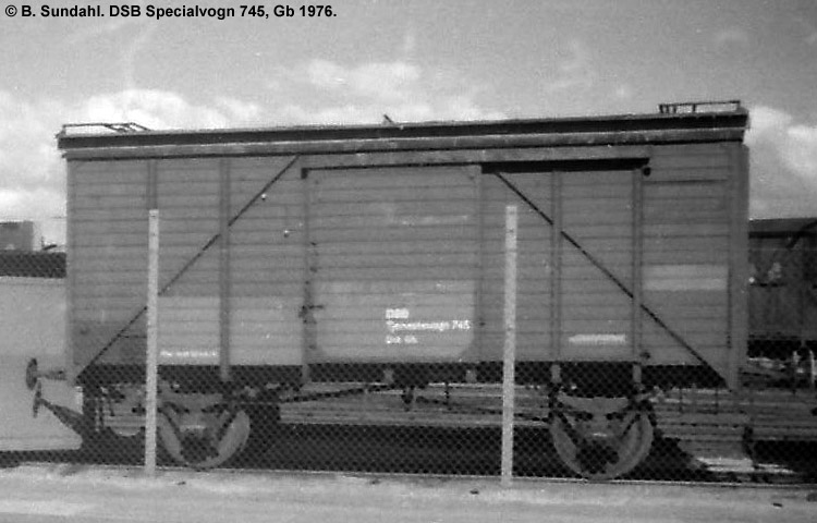 DSB Specialvogn 745<br>Tårnvogn til remise DSB Specialvogn 745<br>Tårnvogn til remise