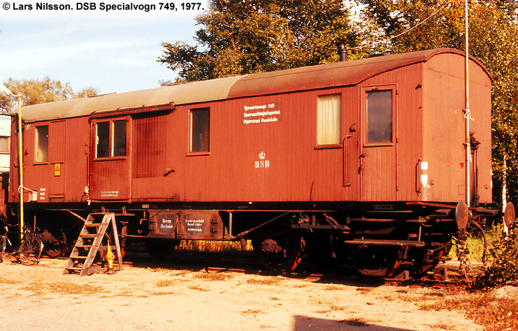 DSB Specialvogn 749<br>Sporværktøjsdepot DSB Specialvogn 749<br>Sporværktøjsdepot