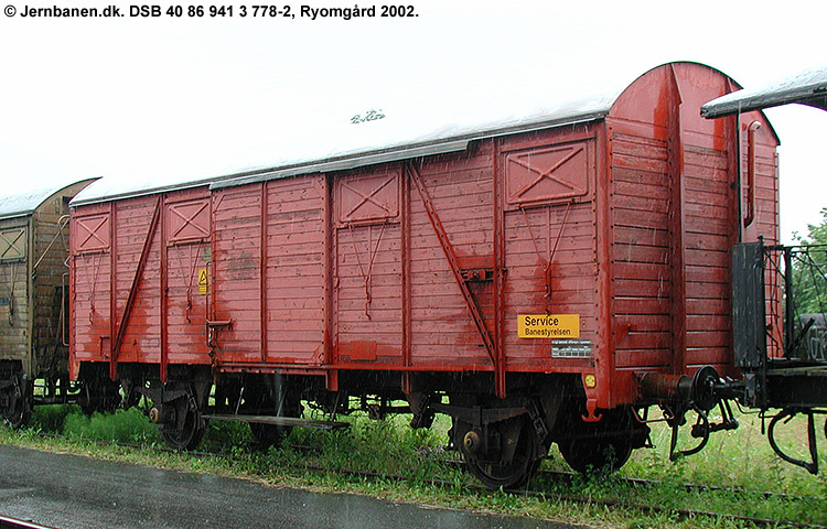 DSB Tjenestevogn 30 86 941 3 778-4 DSB Tjenestevogn 30 86 941 3 778-4