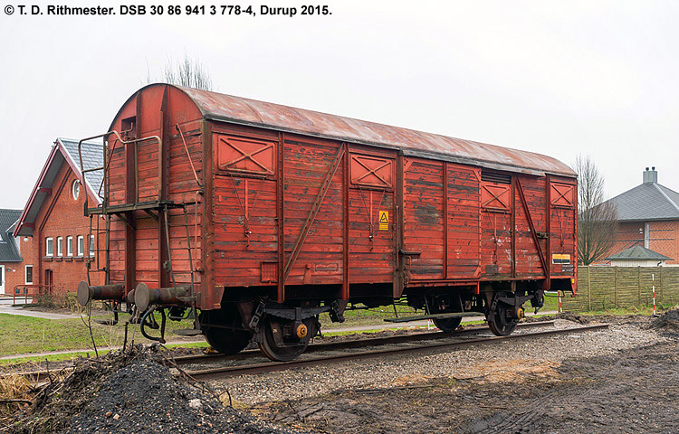DSB Tjenestevogn 30 86 941 3 778-4 DSB Tjenestevogn 30 86 941 3 778-4
