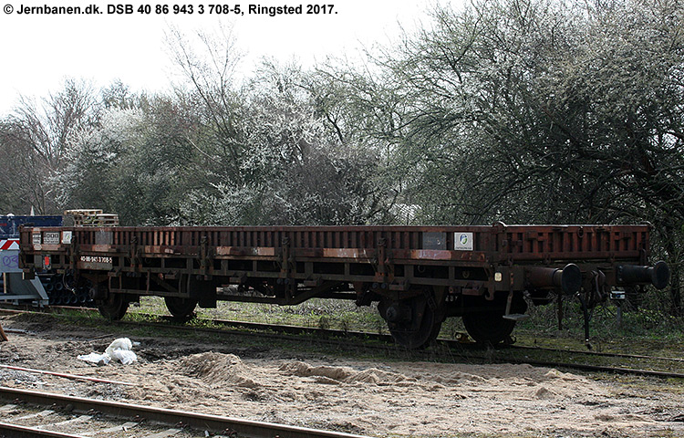 DSB Tjenestevogn 40 86 943 3 708-5 DSB Tjenestevogn 40 86 943 3 708-5