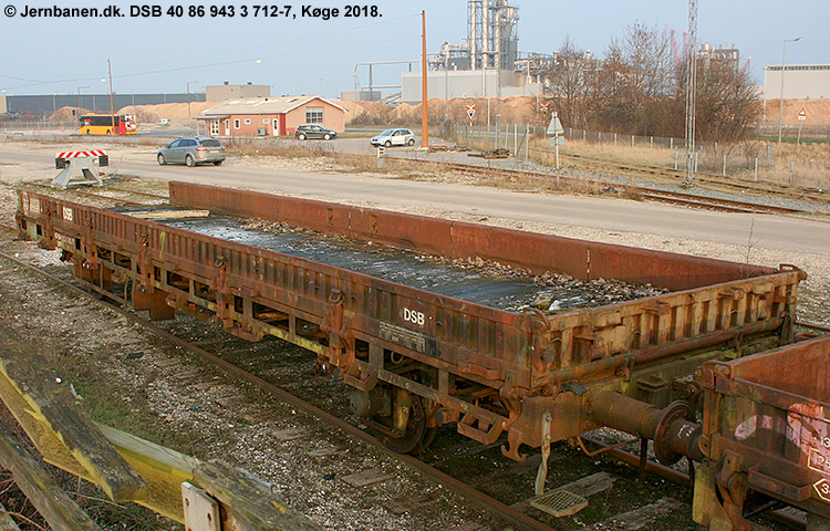 DSB Tjenestevogn 40 86 943 3 712-7 DSB Tjenestevogn 40 86 943 3 712-7