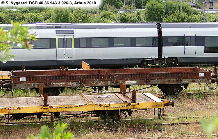 DSB Tjenestevogn 40 86 943 3 926-3 DSB Tjenestevogn 40 86 943 3 926-3