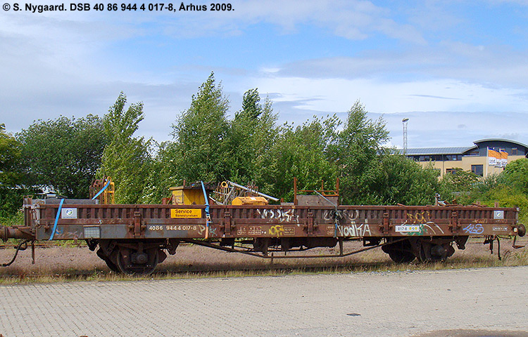DSB Tjenestevogn 40 86 944 4 017-8 DSB Tjenestevogn 40 86 944 4 017-8