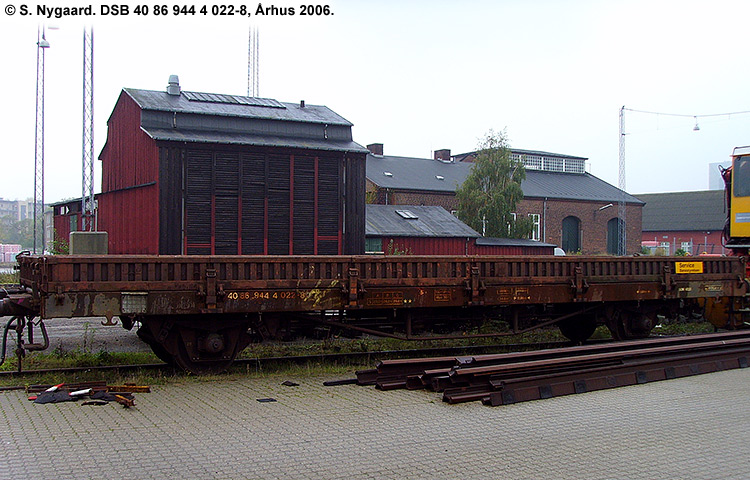 DSB Tjenestevogn 40 86 944 4 022-8 DSB Tjenestevogn 40 86 944 4 022-8