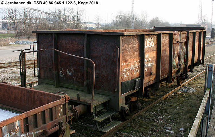 DSB Tjenestevogn 40 86 945 1 122-6 DSB Tjenestevogn 40 86 945 1 122-6