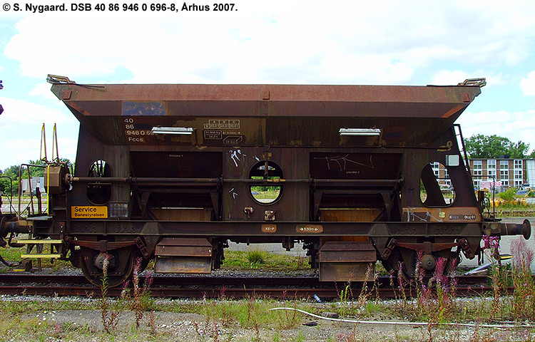 DSB Tjenestevogn 30 86 946 0 696-0 DSB Tjenestevogn 30 86 946 0 696-0