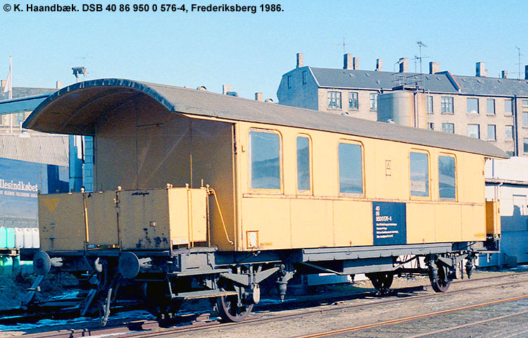 DSB Tjenestevogn 40 86 950 0 576-4 DSB Tjenestevogn 40 86 950 0 576-4