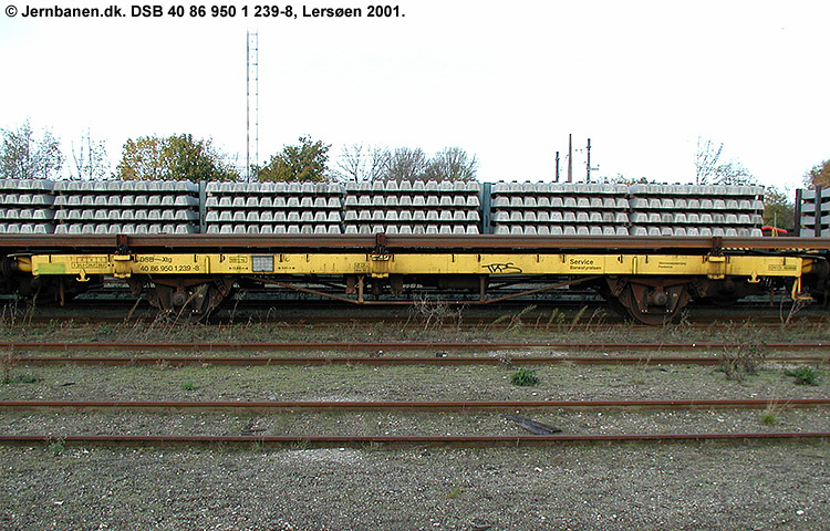 DSB Tjenestevogn 40 86 950 1 239-8 DSB Tjenestevogn 40 86 950 1 239-8