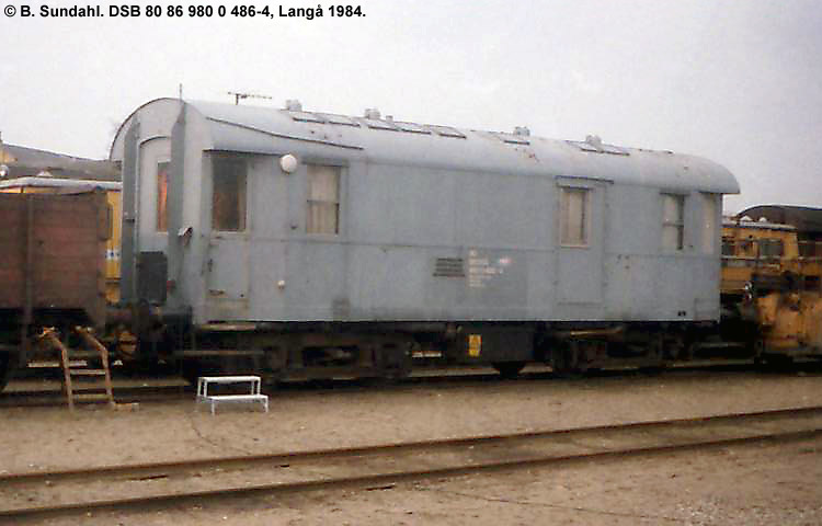 DSB Tjenestevogn 80 86 980 0 486-4 DSB Tjenestevogn 80 86 980 0 486-4