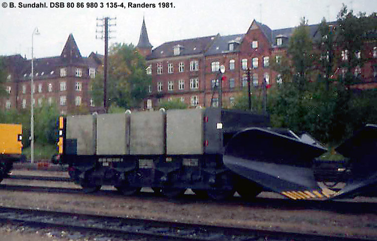 DSB Tjenestevogn 80 86 980 3 135-4 DSB Tjenestevogn 80 86 980 3 135-4