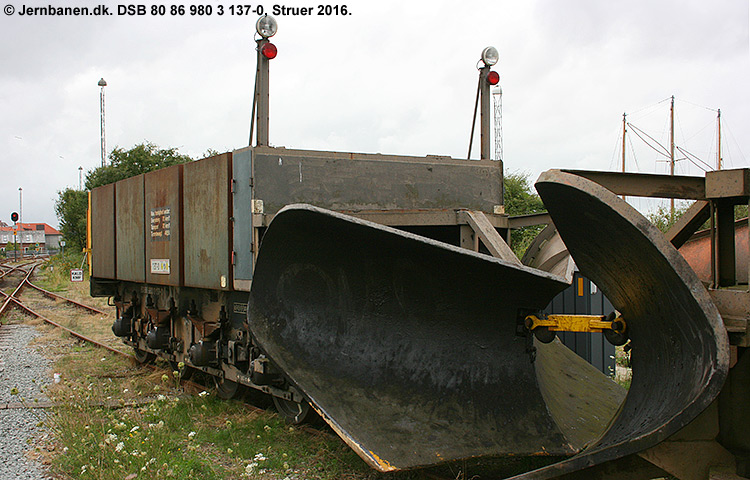 DSB Tjenestevogn 80 86 980 3 137-0 DSB Tjenestevogn 80 86 980 3 137-0