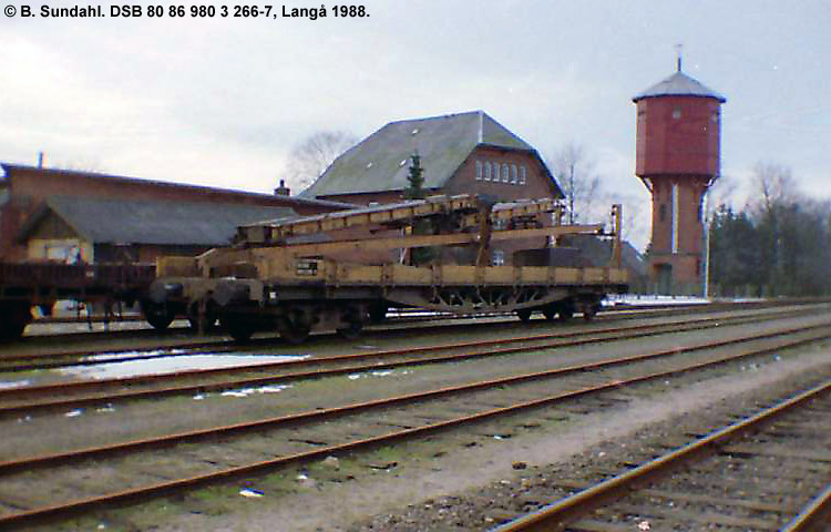 DSB Tjenestevogn 80 86 980 3 266-7 DSB Tjenestevogn 80 86 980 3 266-7