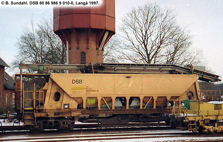 DSB Tjenestevogn 80 86 986 9 010-0 DSB Tjenestevogn 80 86 986 9 010-0