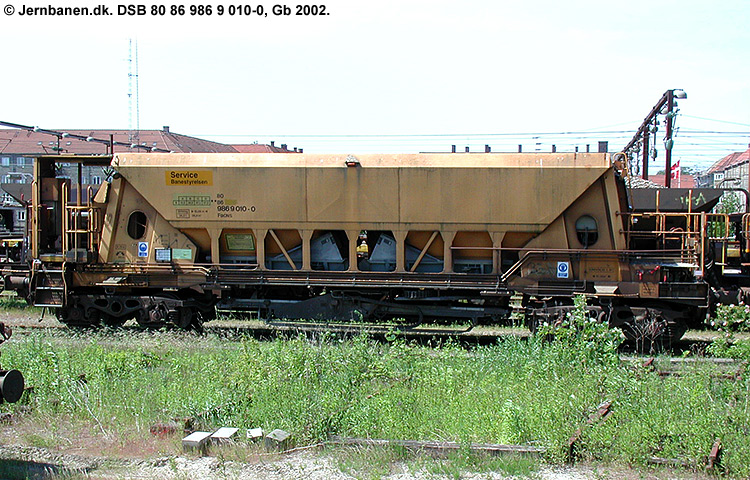 DSB Tjenestevogn 80 86 986 9 010-0 DSB Tjenestevogn 80 86 986 9 010-0