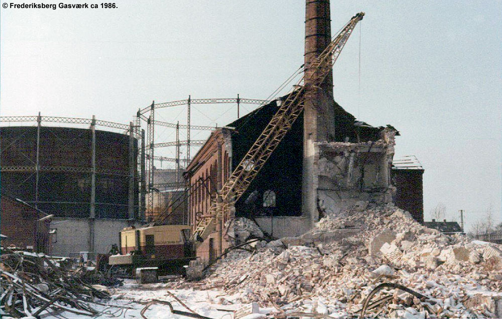 Nedrivning af Frederiksberg Gasværk ca 1986